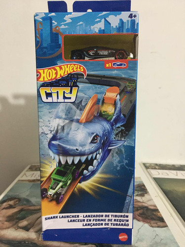 Hotwheels City Lanzador Nemesis Tiburón Más Carrito Eeuu