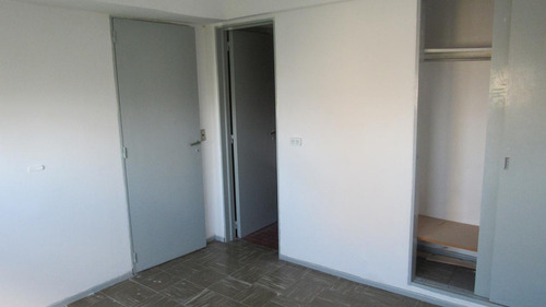 Imagen 9 de 11 de Departamento De 1 Dormitorio En La Plata Calle 56 E/ 9 Y 10 - Dacal Bienes Raíces