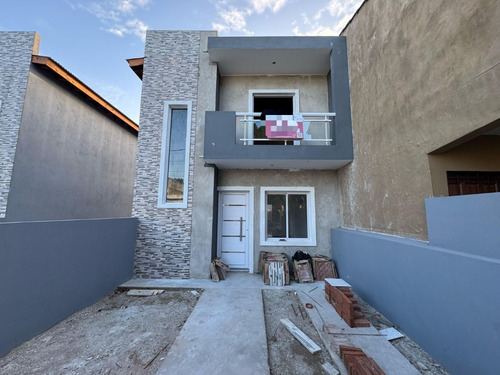 Venta Dúplexde 3 Ambientes En Complejo Al Frente Calle 3 Entre 75 Y 76 Mar Del Tuyu