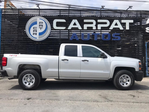 Imagen 4 de 11 de Chevrolet Silverado 2014 5.3 V8 2500 Doble Cabina 4x2 At