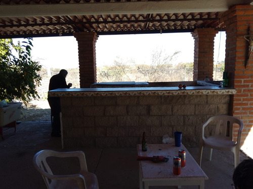 Vendo Terreno Con Palapa Y Baños En La Colonia Agronómica, Jesús María, Ags.