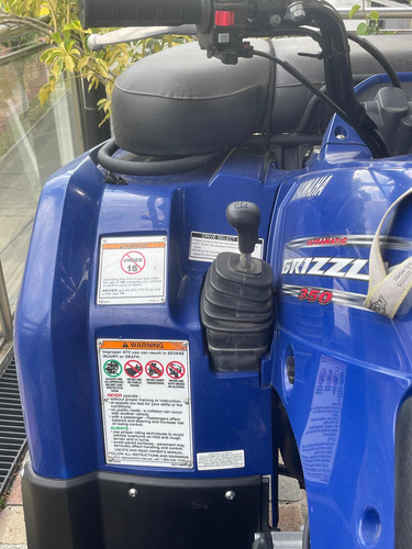 Cuatriciclo Yamaha Grizzly 350 4x4 Como Nuevo!!!