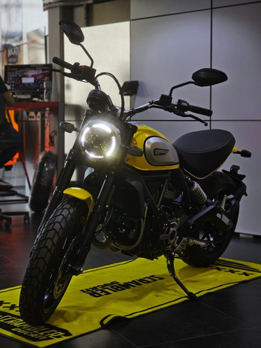 Imagen 12 de 25 de Ducati Scrambler Icon 800 0km No Triumph Street Twin