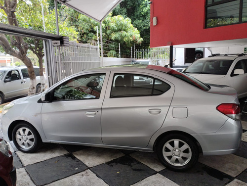 Dodge Attitude 1.2 Se Mt