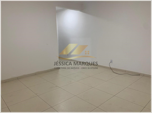 Imagem 7 de 12 de Casa De 2 Quartos E Área Gourmet Em Unamar - Jmc121