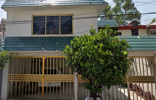 Casa En Remate Bancario En Valle De Santa Monica, Tlalnepantla De Baz