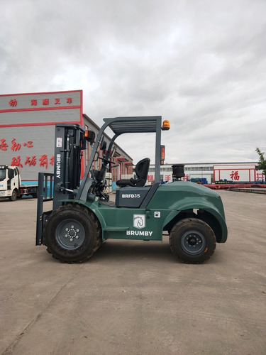 Autoelevador Todoterreno Brumby 3,5 Tn - Diesel Xinchai