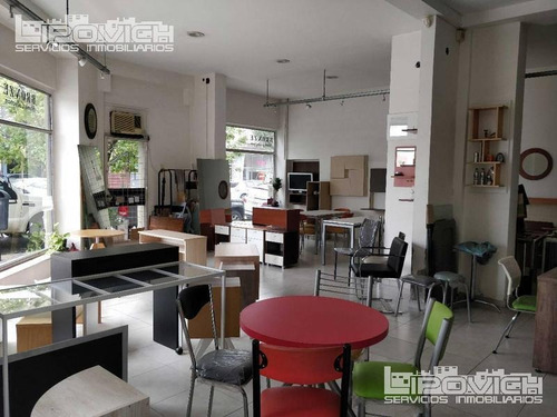 Local Con Vivienda Y Oficina O Deposito