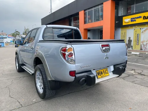 Mitsubishi L200 Sportero 3.2 Superlujo Mt