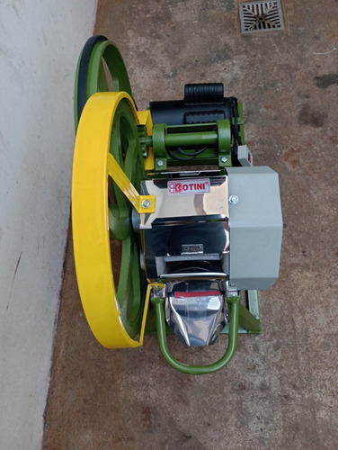 Engenho De Moer Cana Inox Motor Elétrico 1 Cv 127/220V