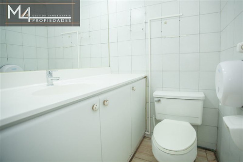 Oficina En Venta De 6 Privados En Providencia