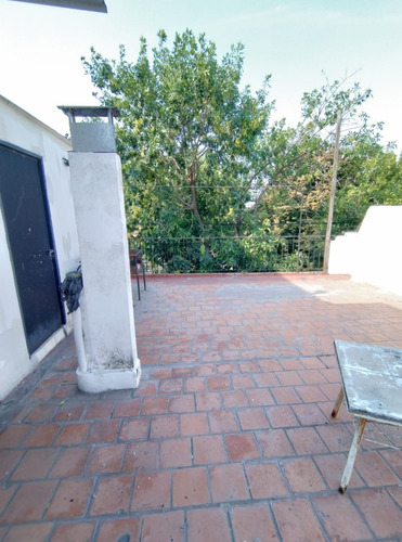 Ph De 3 Amb Con Patio Y Terraza Muy Bueno