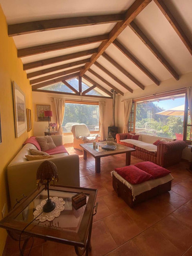 Casa Tres Dormitorios Dos Baños Lugar De Ensueño Mucha Paz !