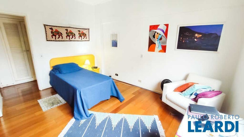 Imagem 13 de 15 de Apartamento - Aclimação - Sp - 584665