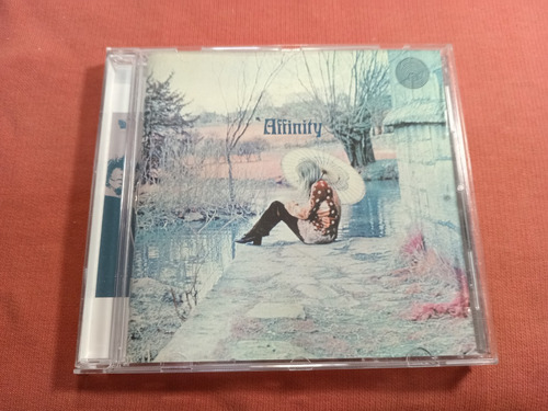 Affinity  / Affinity Banda De Mo Foster  Edic Europea / B28