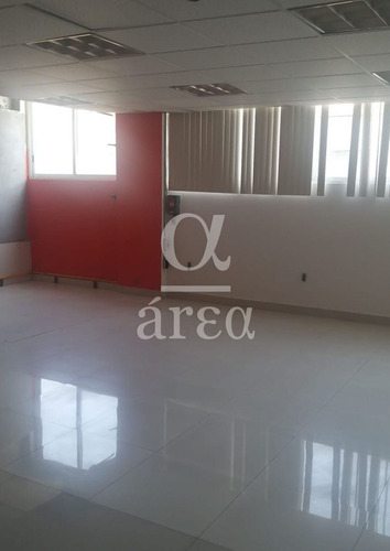 Bodega Con Oficinas Y Seguridad En Renta En Alce Blanco