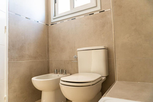 Imagen 11 de 19 de Depto 1 Dormitorio Con Balcón En Bº Santa Genoveva