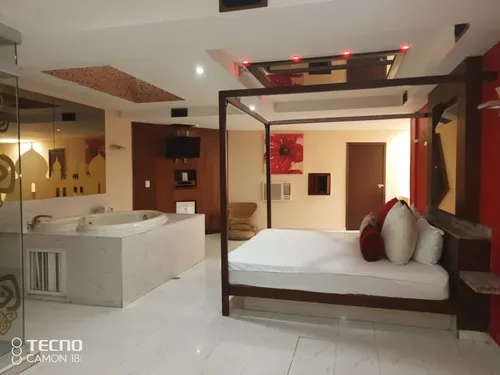 Venta Hotel Aladin Wsuarez