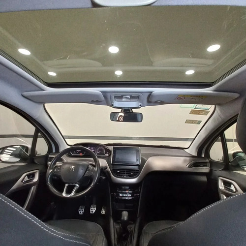 Peugeot 208 1.6 Feline