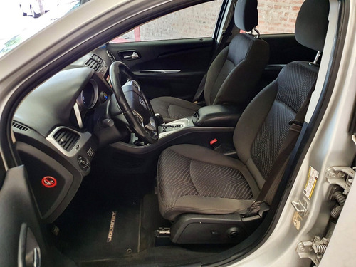 Dodge Journey 2.4 Sxt Atx Techo 3filas 2012