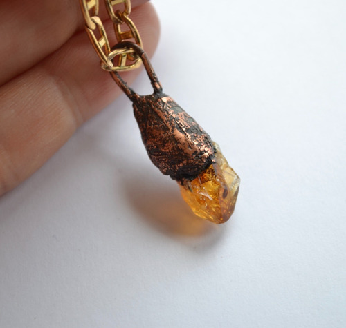 Imagen 2 de 5 de Collar De Citrino Con Cadena De Bronce, Joyeria