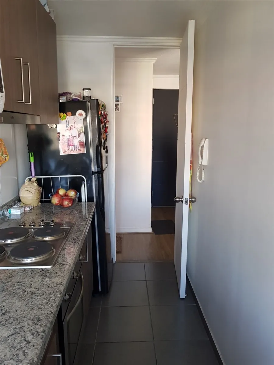 Imagen 2 de 17 de Departamento En Arriendo De 2 Dorm. 2 Baños, 1e En Santiago