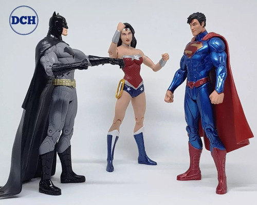 Superman-mulher Maravilha-batman Figuras De Ação.importado!