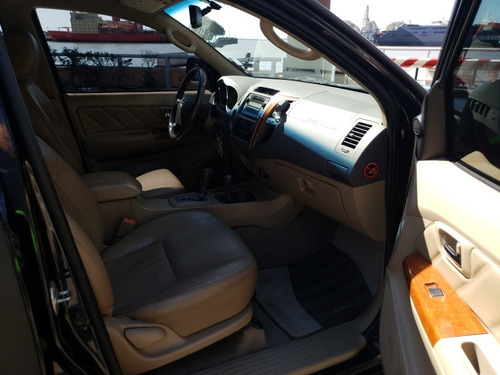 Imagen 6 de 15 de Toyota Sw4 3.0 I Srv At C/cuero 4x4 (2009) 2009