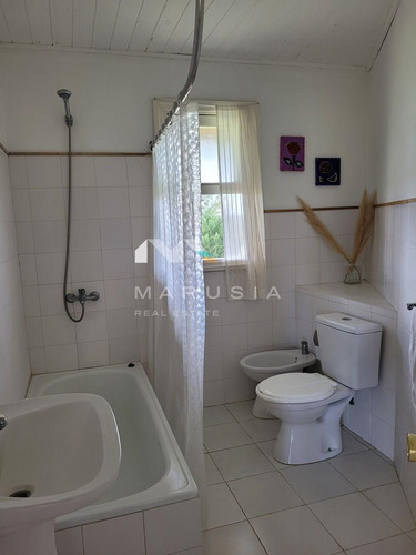 Casa Chalet En Venta En Carmelo, Colonia