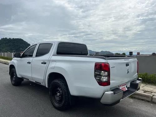 Mitsubishi L200 Lgx