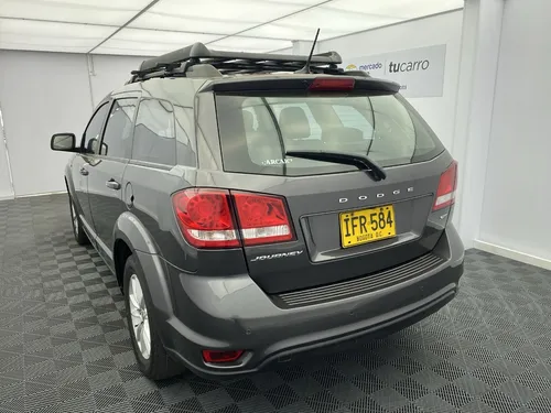 Dodge Journey SXT AT 2.4 4X2