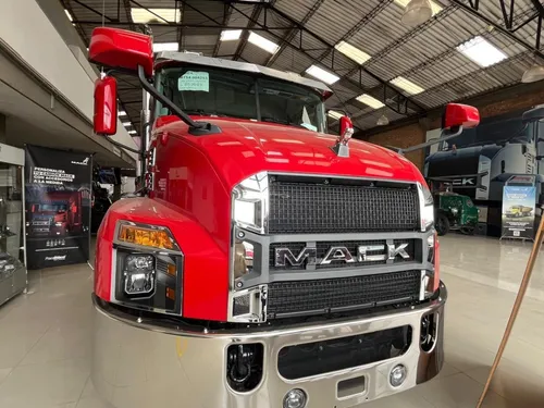 Tractomula Mack