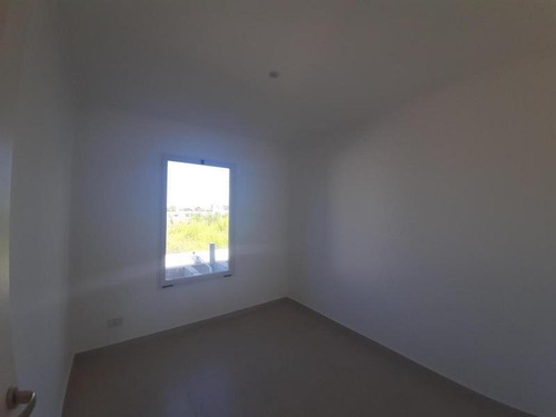 Imagen 12 de 22 de Duplex En Venta A Estrenar. Barrio El Trébol. Lujan