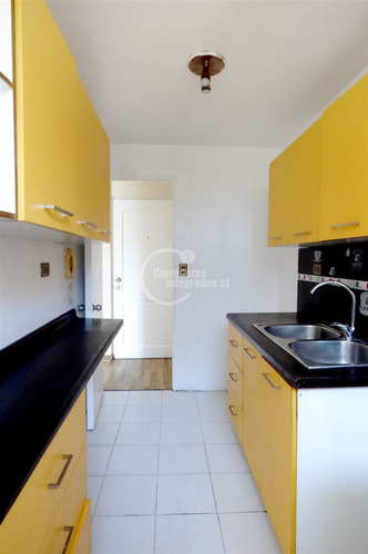 2 Dorm.2 Baños. En Barrio Los Ingleses - Valparaíso