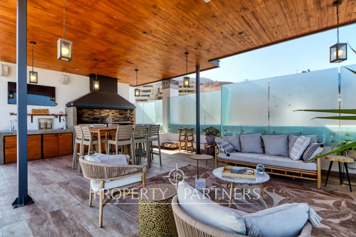 Espectacular Penthouse Con Inmejorable Vista En Ja...