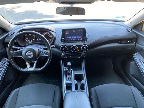 Nissan Sentra 2.0 Advance Cvt