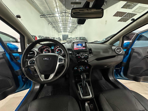 Ford Fiesta Kinetic Design 1.6 Titanium Powershift 120cv