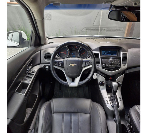 Chevrolet Cruze HB Sport LT 1.8 16V FlexP. 5p Aut