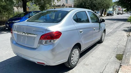 Dodge Attitude 1.2 Se Mt
