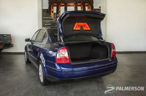 Imagen 7 de 13 de Volkswagen Passat 1.8 T Trendline 2003