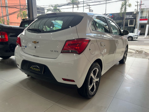 Chevrolet Onix 1.4 MPFI LTZ 8V FLEX 4P MANUAL