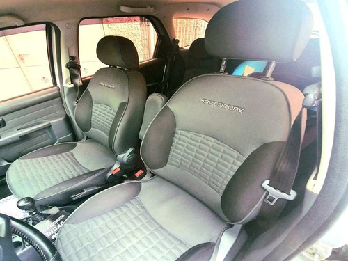 Imagem 6 de 8 de Fiat Palio Weekend Adventure 1.8 16v Flex