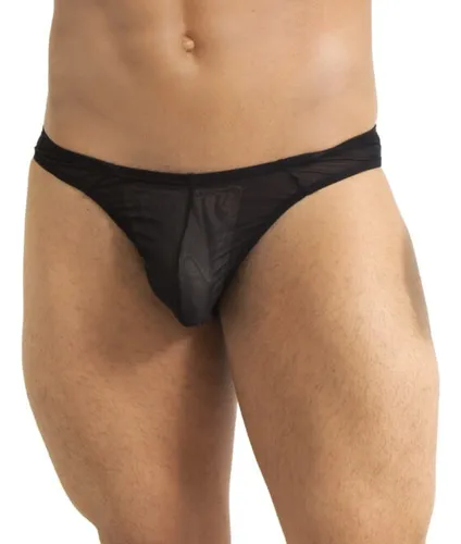 Hombre en ropa interior transparente sale