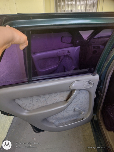 Imagem 9 de 13 de Volkswagen Gol 1999 1.0 Mi 16v 5p