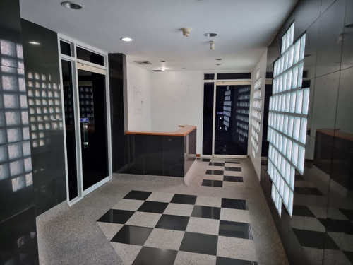 Imagen 6 de 16 de Alquiler De Oficinas Ubicadas En La Torre Colon Al03-618tc-atov