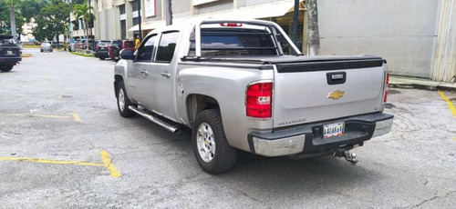 Imagen 4 de 14 de Chevrolet Silverado Lt Doble Cabina 4x4