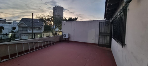 Imagen 8 de 8 de Alquiler De Excelente Oficina-consultorio En Lanús Oeste