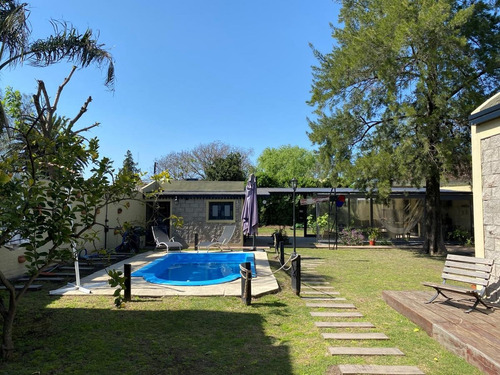 Imagen 2 de 24 de Casa - Monte Grande - 200 M2 Cubiertos