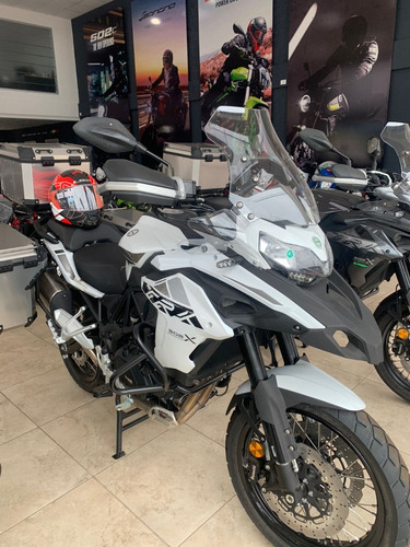 Imagen 15 de 15 de Benelli Trk 502 X