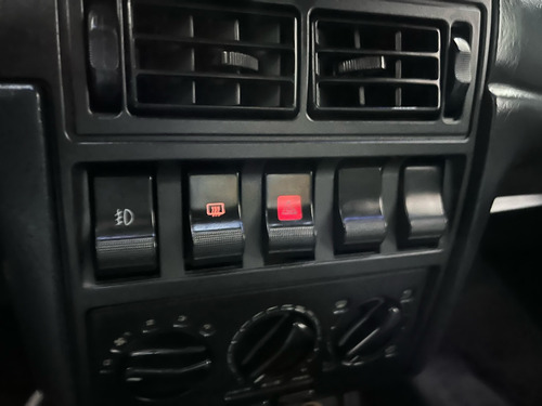 Volkswagen Santana 1.8 Gl 4p